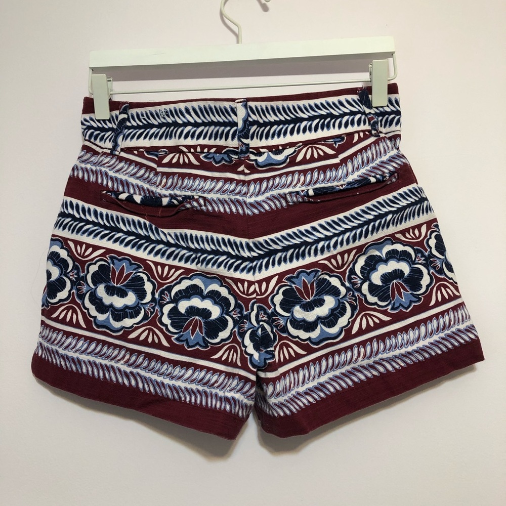 Loft Printed Riviera Short - Picture 2 of 6